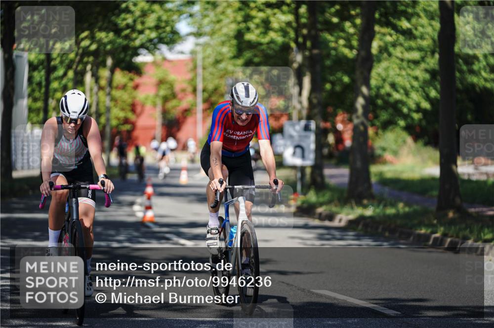 09.08.2026 - GEWOBA Citytriathlon Bremen Michael Burmester http://msf.ph/oto/9946236 09.08.2026 10:52:57 Radfahren 175, 181, 241, 305, 353, 445, 521 meine-sportfotos.de