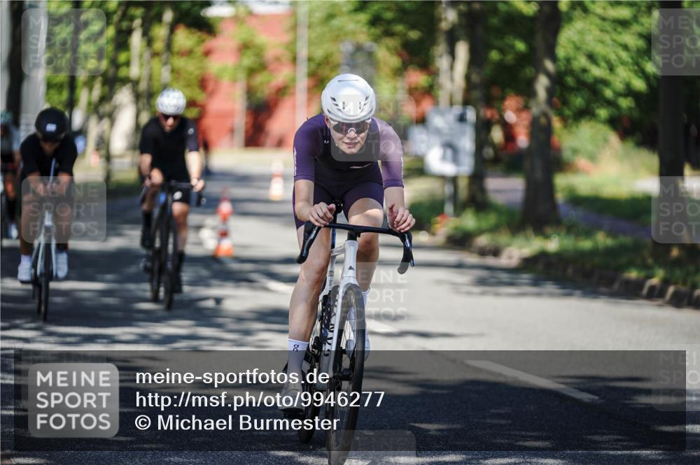 09.08.2026 - GEWOBA Citytriathlon Bremen Michael Burmester http://msf.ph/oto/9946277 09.08.2026 10:53:33 Radfahren 3, 19, 21, 107, 139, 151, 179, 423, 433, 439, 461, 477, 495 meine-sportfotos.de