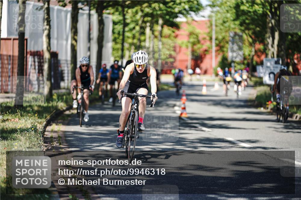 09.08.2026 - GEWOBA Citytriathlon Bremen Michael Burmester http://msf.ph/oto/9946318 09.08.2026 10:54:25 Radfahren 13, 33, 87, 111, 223, 331, 436, 467, 509 meine-sportfotos.de