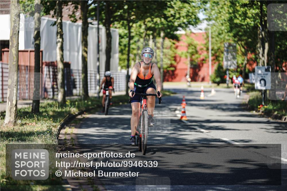 09.08.2026 - GEWOBA Citytriathlon Bremen Michael Burmester http://msf.ph/oto/9946339 09.08.2026 10:54:39 Radfahren 17, 33, 87, 111, 143, 185, 195, 331, 467, 490, 514, 531 meine-sportfotos.de
