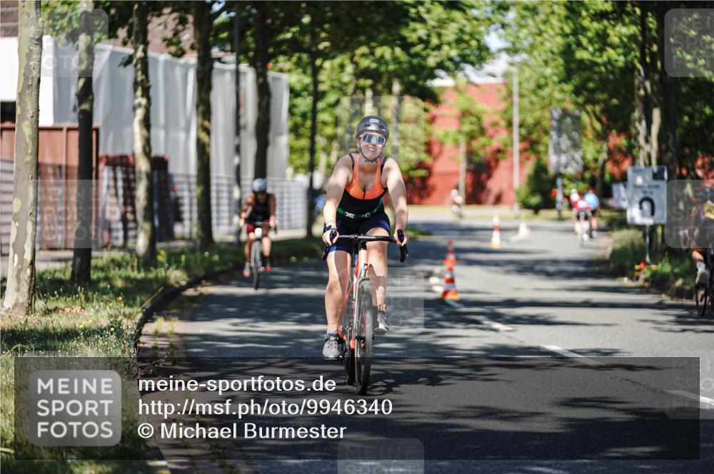 09.08.2026 - GEWOBA Citytriathlon Bremen Michael Burmester http://msf.ph/oto/9946340 09.08.2026 10:54:39 Radfahren 17, 33, 87, 111, 143, 185, 195, 331, 467, 490, 514, 531 meine-sportfotos.de