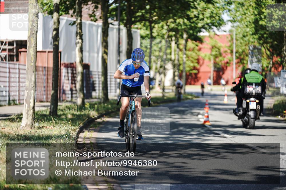 09.08.2026 - GEWOBA Citytriathlon Bremen Michael Burmester http://msf.ph/oto/9946380 09.08.2026 10:55:17 Radfahren 53, 123, 169, 187, 237, 471 meine-sportfotos.de
