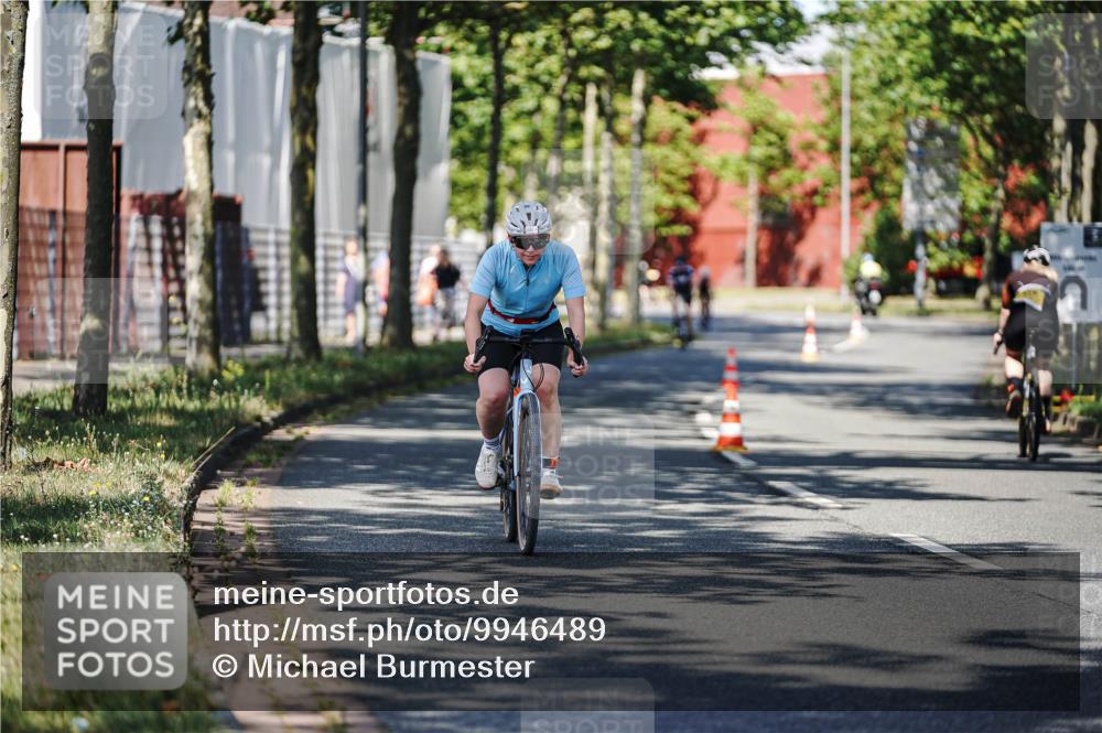 09.08.2026 - GEWOBA Citytriathlon Bremen Michael Burmester http://msf.ph/oto/9946489 09.08.2026 10:57:27 Radfahren 117, 183, 191, 205, 281 meine-sportfotos.de