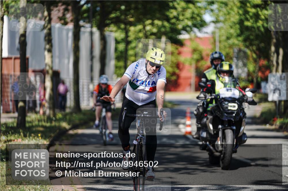 09.08.2026 - GEWOBA Citytriathlon Bremen Michael Burmester http://msf.ph/oto/9946502 09.08.2026 10:57:53 Radfahren 171, 434, 446, 462 meine-sportfotos.de