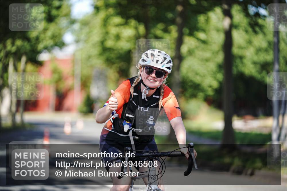 09.08.2026 - GEWOBA Citytriathlon Bremen Michael Burmester http://msf.ph/oto/9946508 09.08.2026 10:57:56 Radfahren 171, 434, 446, 462 meine-sportfotos.de