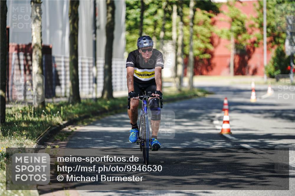 09.08.2026 - GEWOBA Citytriathlon Bremen Michael Burmester http://msf.ph/oto/9946530 09.08.2026 10:59:21 Radfahren 5, 115, 245, 429 meine-sportfotos.de