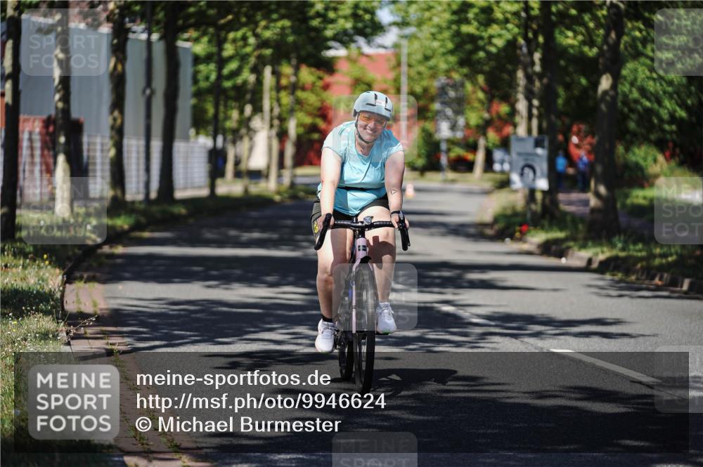 09.08.2026 - GEWOBA Citytriathlon Bremen Michael Burmester http://msf.ph/oto/9946624 09.08.2026 11:18:51 Radfahren 450 meine-sportfotos.de