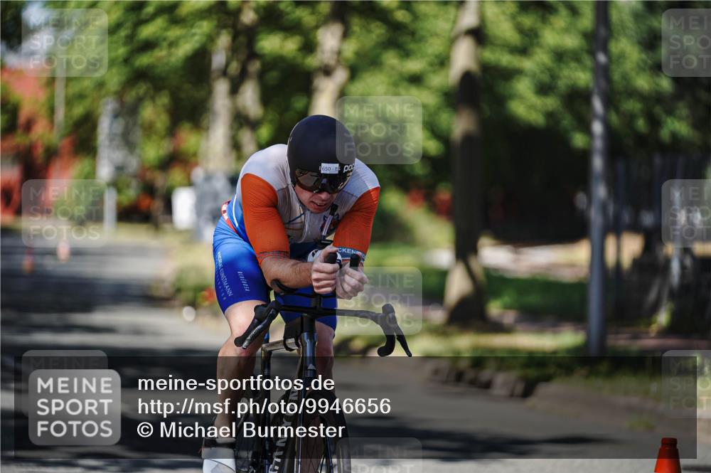09.08.2026 - GEWOBA Citytriathlon Bremen Michael Burmester http://msf.ph/oto/9946656 09.08.2026 12:02:56 Radfahren 579, 650 meine-sportfotos.de