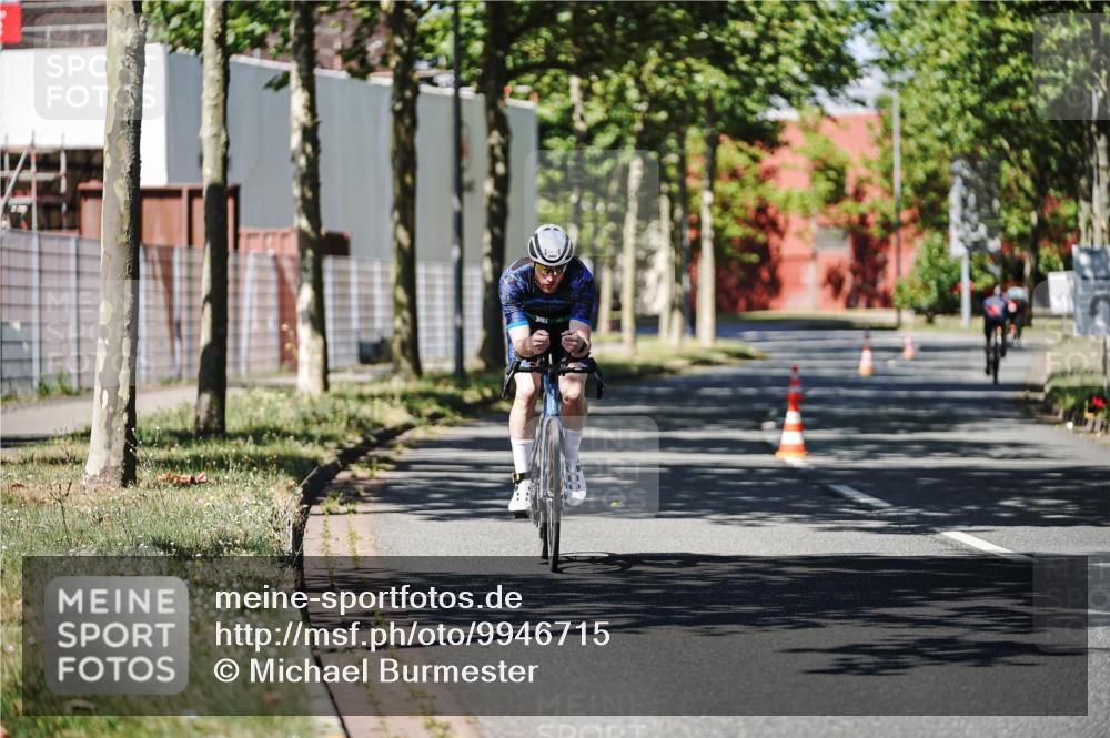 09.08.2026 - GEWOBA Citytriathlon Bremen Michael Burmester http://msf.ph/oto/9946715 09.08.2026 12:05:55 Radfahren 694 meine-sportfotos.de