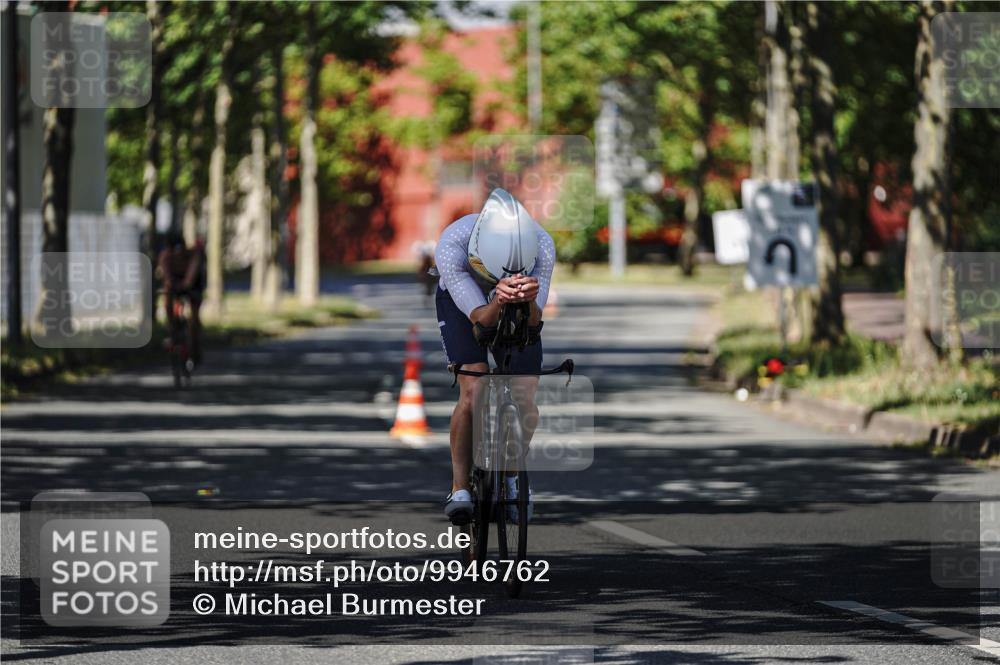 09.08.2026 - GEWOBA Citytriathlon Bremen Michael Burmester http://msf.ph/oto/9946762 09.08.2026 12:07:26 Radfahren 628, 761 meine-sportfotos.de