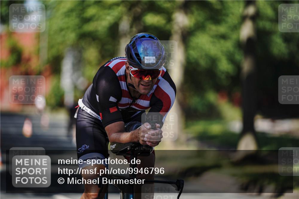 09.08.2026 - GEWOBA Citytriathlon Bremen Michael Burmester http://msf.ph/oto/9946796 09.08.2026 12:08:06 Radfahren 671, 705, 787 meine-sportfotos.de