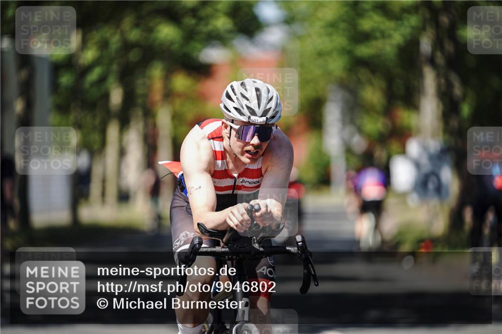 09.08.2026 - GEWOBA Citytriathlon Bremen Michael Burmester http://msf.ph/oto/9946802 09.08.2026 12:08:23 Radfahren 548, 558, 601, 671 meine-sportfotos.de