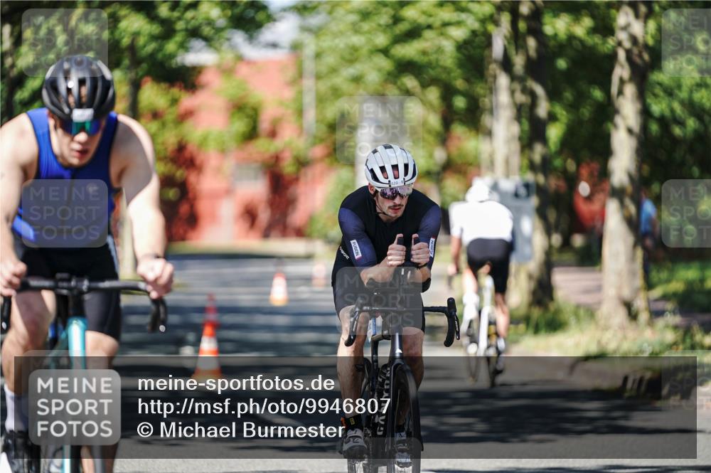 09.08.2026 - GEWOBA Citytriathlon Bremen Michael Burmester http://msf.ph/oto/9946807 09.08.2026 12:08:29 Radfahren 548, 558, 601, 602, 620 meine-sportfotos.de