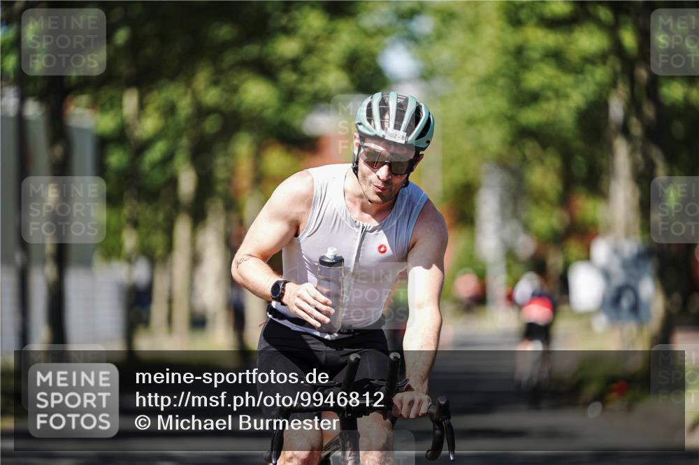 09.08.2026 - GEWOBA Citytriathlon Bremen Michael Burmester http://msf.ph/oto/9946812 09.08.2026 12:08:35 Radfahren 548, 558, 601, 602, 620 meine-sportfotos.de