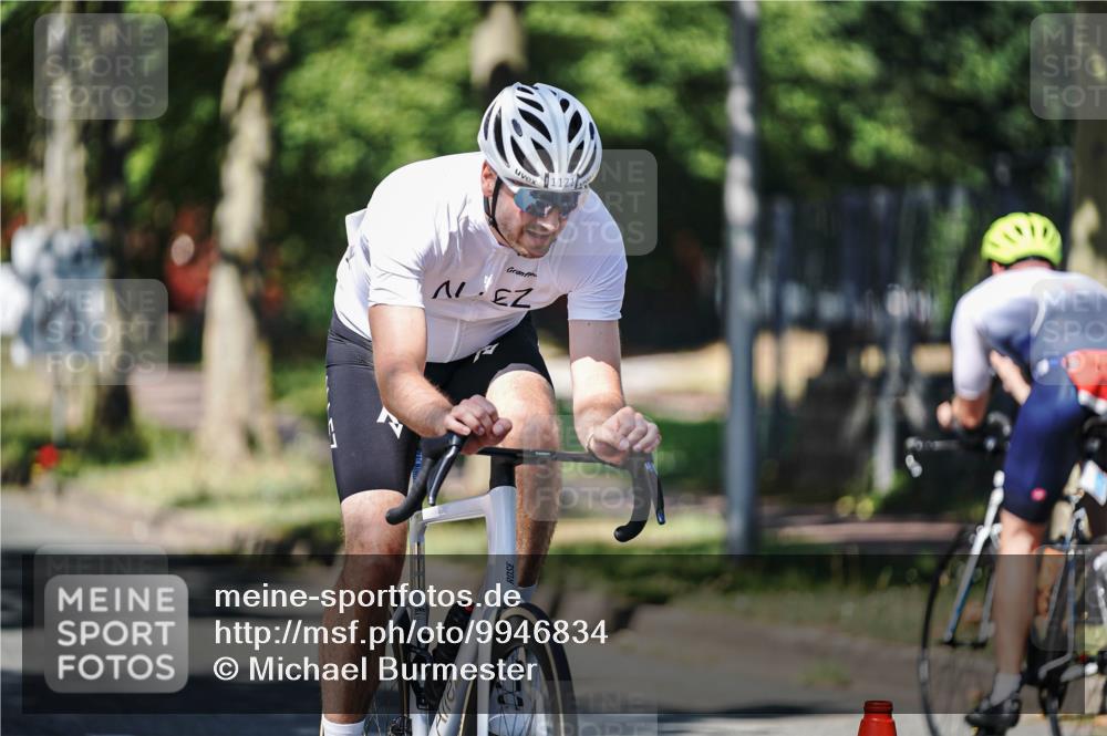 09.08.2026 - GEWOBA Citytriathlon Bremen Michael Burmester http://msf.ph/oto/9946834 09.08.2026 12:09:08 Radfahren 607, 630, 654, 675, 699, 700, 858, 1121 meine-sportfotos.de