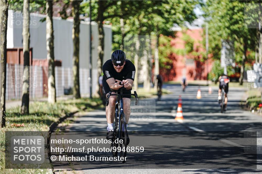 09.08.2026 - GEWOBA Citytriathlon Bremen Michael Burmester http://msf.ph/oto/9946859 09.08.2026 12:09:46 Radfahren 570, 578, 635, 674, 702, 718 meine-sportfotos.de
