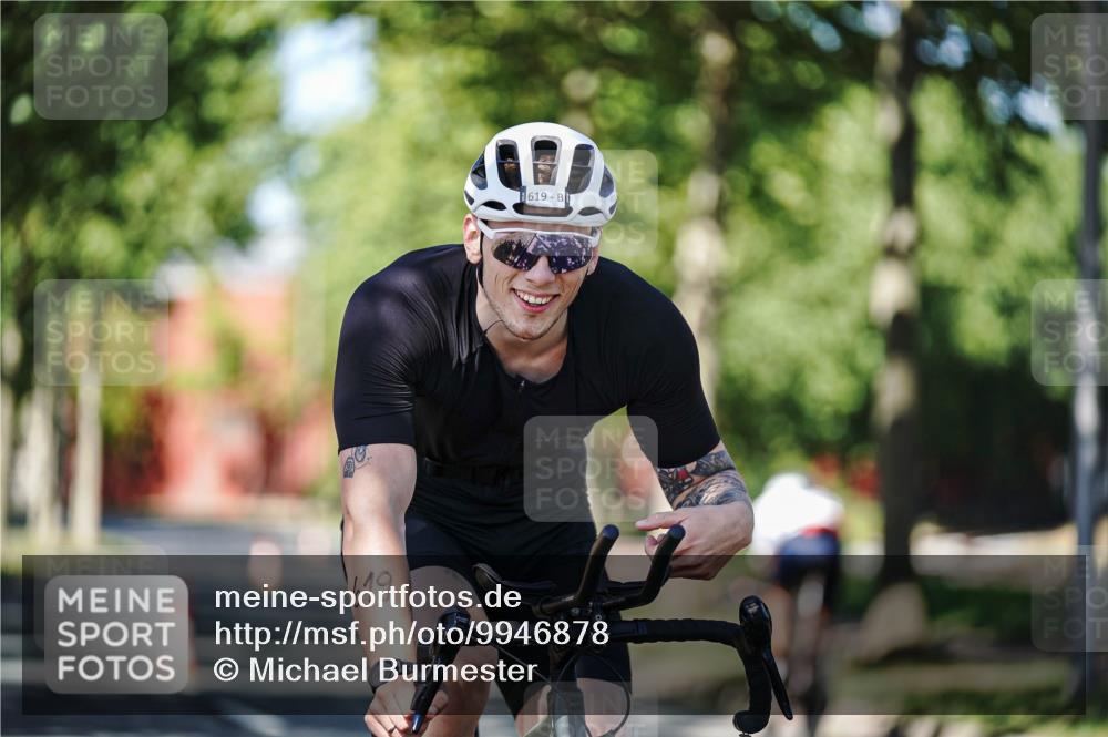 09.08.2026 - GEWOBA Citytriathlon Bremen Michael Burmester http://msf.ph/oto/9946878 09.08.2026 12:10:08 Radfahren 619, 633, 688, 729, 770, 774, 1002 meine-sportfotos.de