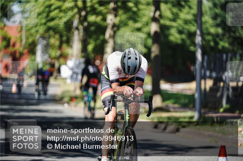 09.08.2026 - GEWOBA Citytriathlon Bremen Michael Burmester http://msf.ph/oto/9946913 09.08.2026 12:11:01 Radfahren 587, 641, 652, 669, 690, 714, 743, 766, 801, 810, 831 meine-sportfotos.de