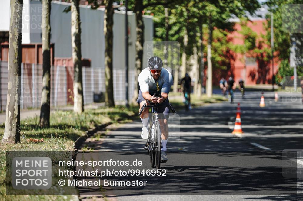 09.08.2026 - GEWOBA Citytriathlon Bremen Michael Burmester http://msf.ph/oto/9946952 09.08.2026 12:11:35 Radfahren 112, 540, 549, 666, 691, 692, 703, 712, 732, 862, 1153 meine-sportfotos.de