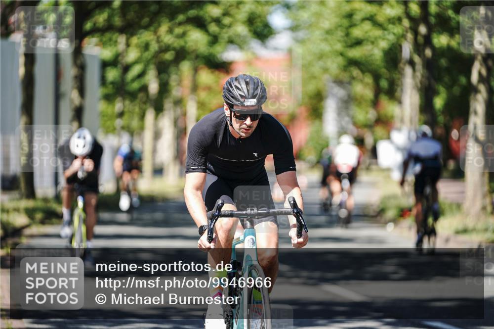 09.08.2026 - GEWOBA Citytriathlon Bremen Michael Burmester http://msf.ph/oto/9946966 09.08.2026 12:11:43 Radfahren 549, 631, 642, 660, 676, 691, 692, 712, 732, 862 meine-sportfotos.de