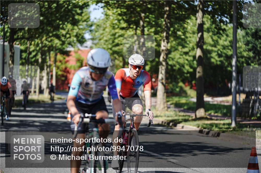 09.08.2026 - GEWOBA Citytriathlon Bremen Michael Burmester http://msf.ph/oto/9947078 09.08.2026 12:13:29 Radfahren 551, 591, 592, 685, 710, 824, 882, 884, 1011, 1116, 1148, 1150 meine-sportfotos.de