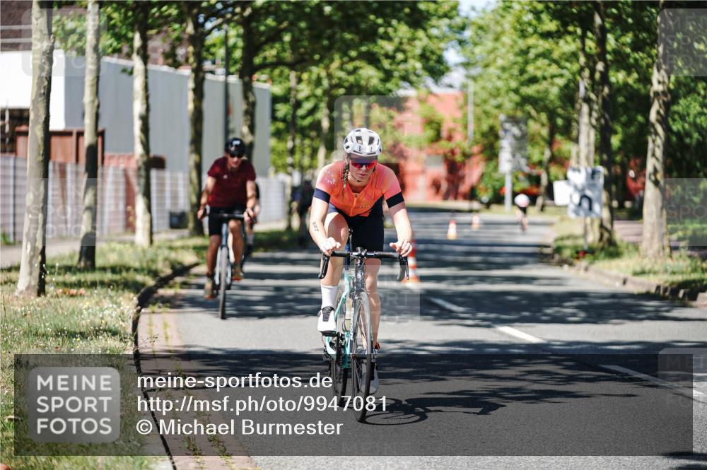 09.08.2026 - GEWOBA Citytriathlon Bremen Michael Burmester http://msf.ph/oto/9947081 09.08.2026 12:13:31 Radfahren 591, 592, 645, 685, 710, 824, 882, 884, 1011, 1116, 1150 meine-sportfotos.de