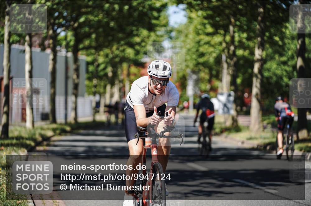 09.08.2026 - GEWOBA Citytriathlon Bremen Michael Burmester http://msf.ph/oto/9947124 09.08.2026 12:14:31 Radfahren 561, 574, 582, 647, 680, 733 meine-sportfotos.de