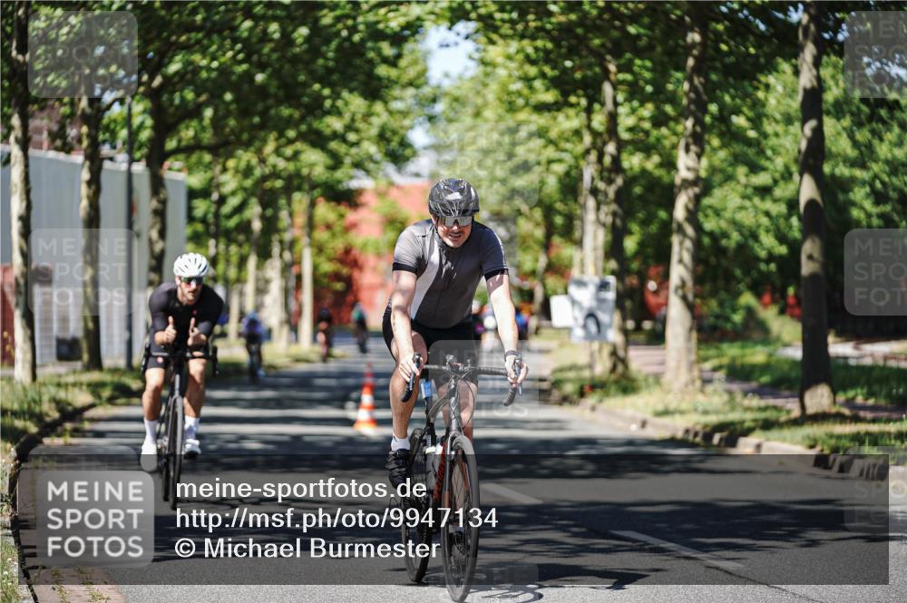 09.08.2026 - GEWOBA Citytriathlon Bremen Michael Burmester http://msf.ph/oto/9947134 09.08.2026 12:14:41 Radfahren 561, 574, 582, 679, 680, 721, 733, 746, 750 meine-sportfotos.de