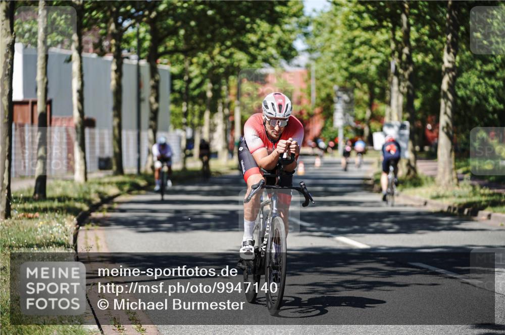 09.08.2026 - GEWOBA Citytriathlon Bremen Michael Burmester http://msf.ph/oto/9947140 09.08.2026 12:14:44 Radfahren 561, 574, 582, 590, 679, 680, 717, 721, 733, 746, 750 meine-sportfotos.de