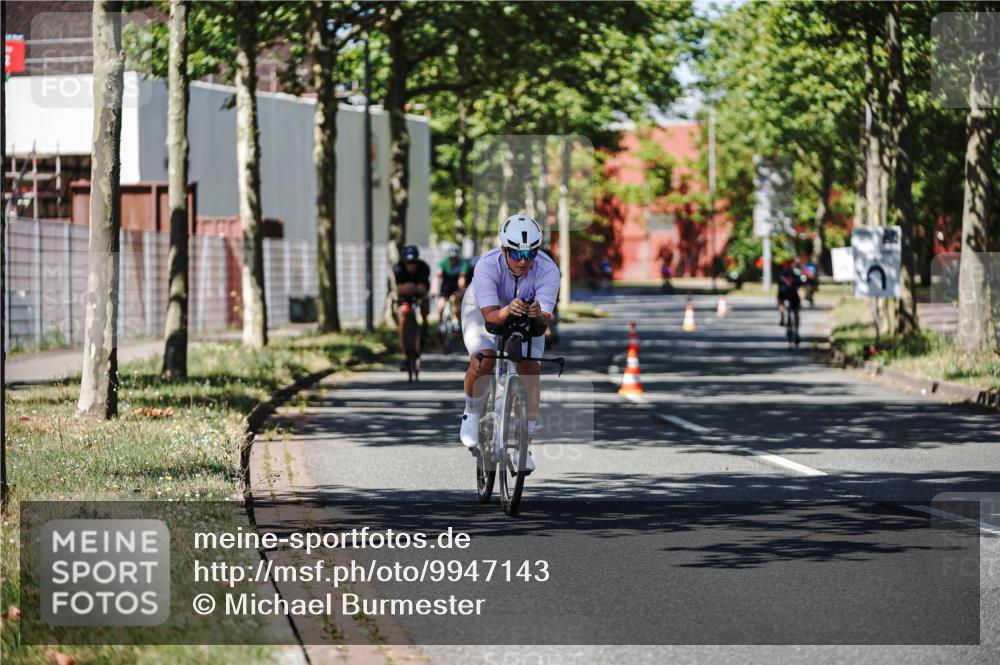 09.08.2026 - GEWOBA Citytriathlon Bremen Michael Burmester http://msf.ph/oto/9947143 09.08.2026 12:14:46 Radfahren 582, 590, 679, 680, 717, 721, 733, 746, 750, 1004 meine-sportfotos.de