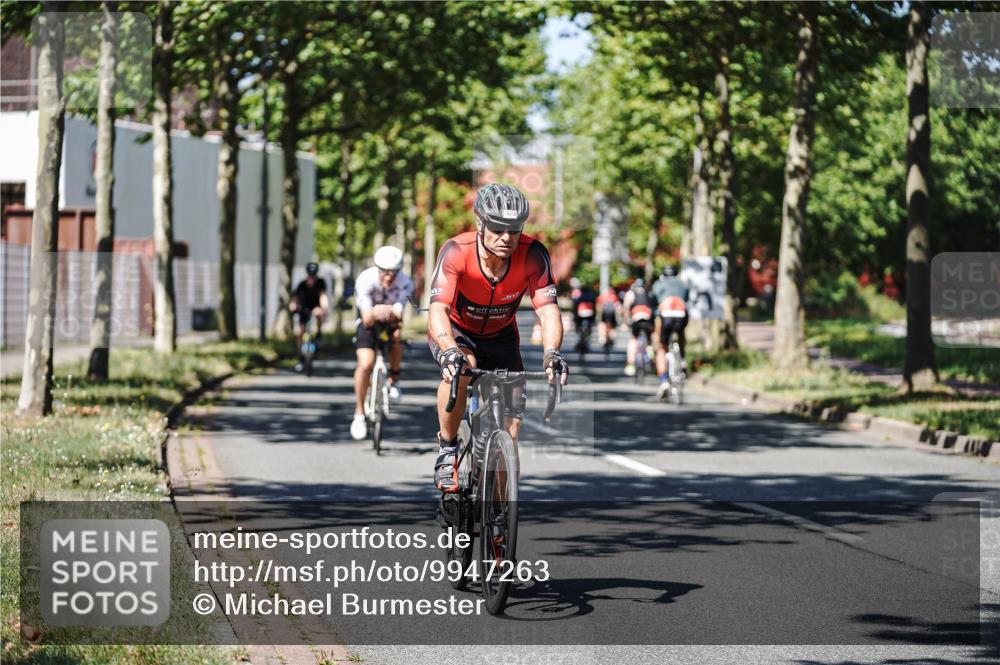 09.08.2026 - GEWOBA Citytriathlon Bremen Michael Burmester http://msf.ph/oto/9947263 09.08.2026 12:16:40 Radfahren 545, 638, 648, 777, 804, 846, 918, 1138 meine-sportfotos.de