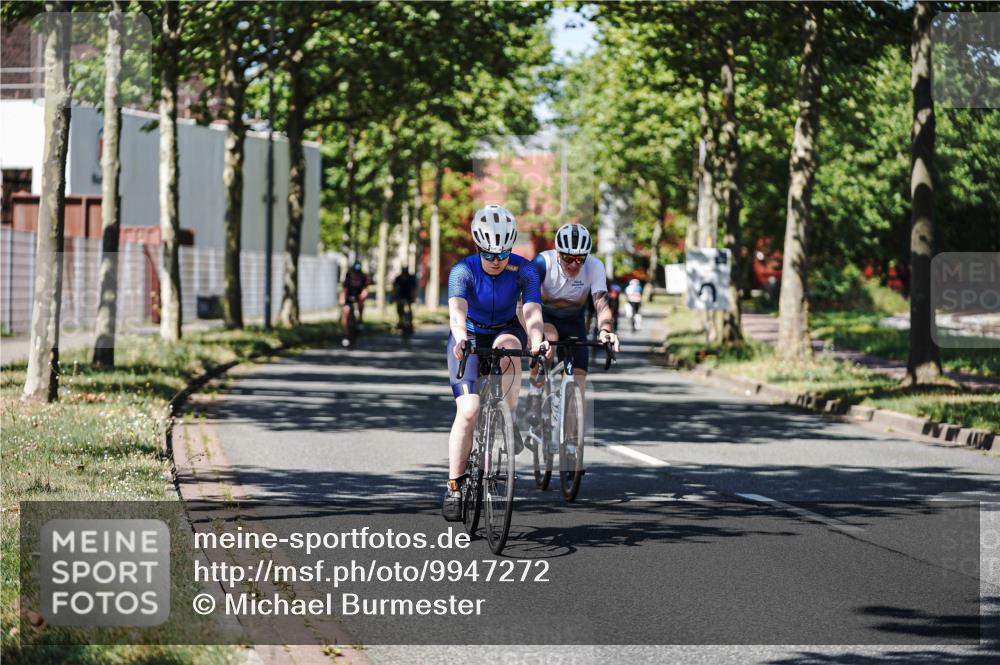 09.08.2026 - GEWOBA Citytriathlon Bremen Michael Burmester http://msf.ph/oto/9947272 09.08.2026 12:16:52 Radfahren 555, 673, 895, 1130 meine-sportfotos.de