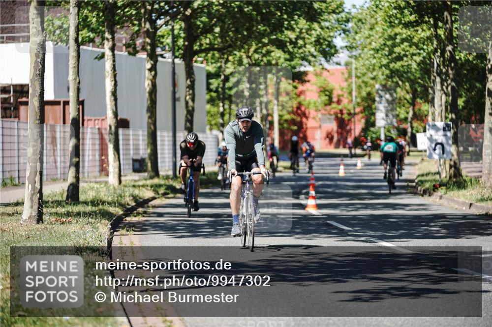 09.08.2026 - GEWOBA Citytriathlon Bremen Michael Burmester http://msf.ph/oto/9947302 09.08.2026 12:17:25 Radfahren 565, 598, 600, 653, 758, 778, 784, 807, 1143, 1158 meine-sportfotos.de