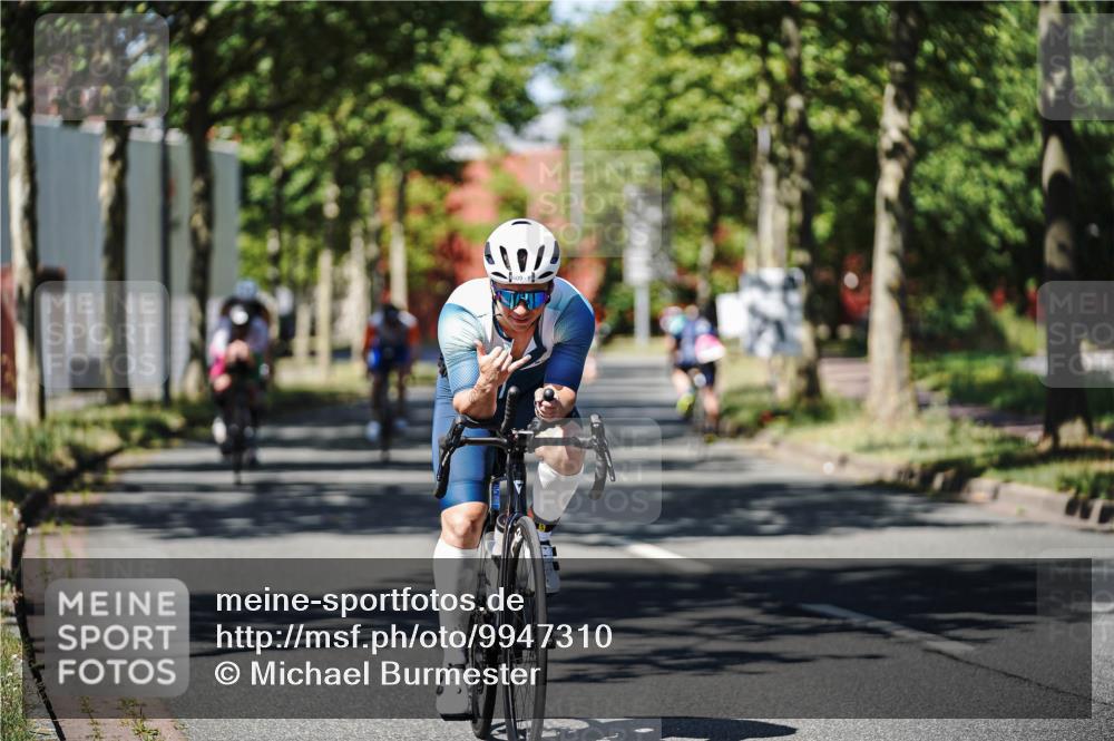 09.08.2026 - GEWOBA Citytriathlon Bremen Michael Burmester http://msf.ph/oto/9947310 09.08.2026 12:17:29 Radfahren 565, 579, 598, 650, 653, 758, 778, 784, 807 meine-sportfotos.de