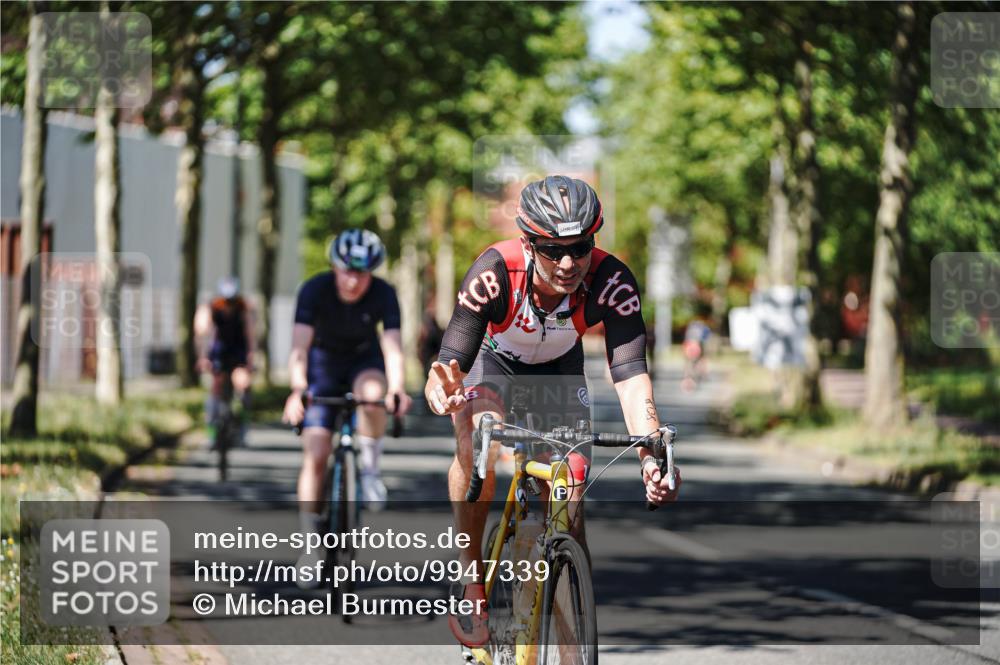 09.08.2026 - GEWOBA Citytriathlon Bremen Michael Burmester http://msf.ph/oto/9947339 09.08.2026 12:17:56 Radfahren 672, 739, 769, 781, 808, 869, 901, 981, 1118, 1126, 1147 meine-sportfotos.de