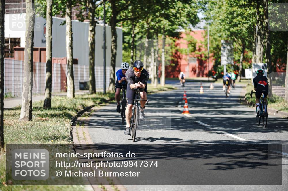 09.08.2026 - GEWOBA Citytriathlon Bremen Michael Burmester http://msf.ph/oto/9947374 09.08.2026 12:18:29 Radfahren 814, 826, 864, 872, 970, 1003 meine-sportfotos.de