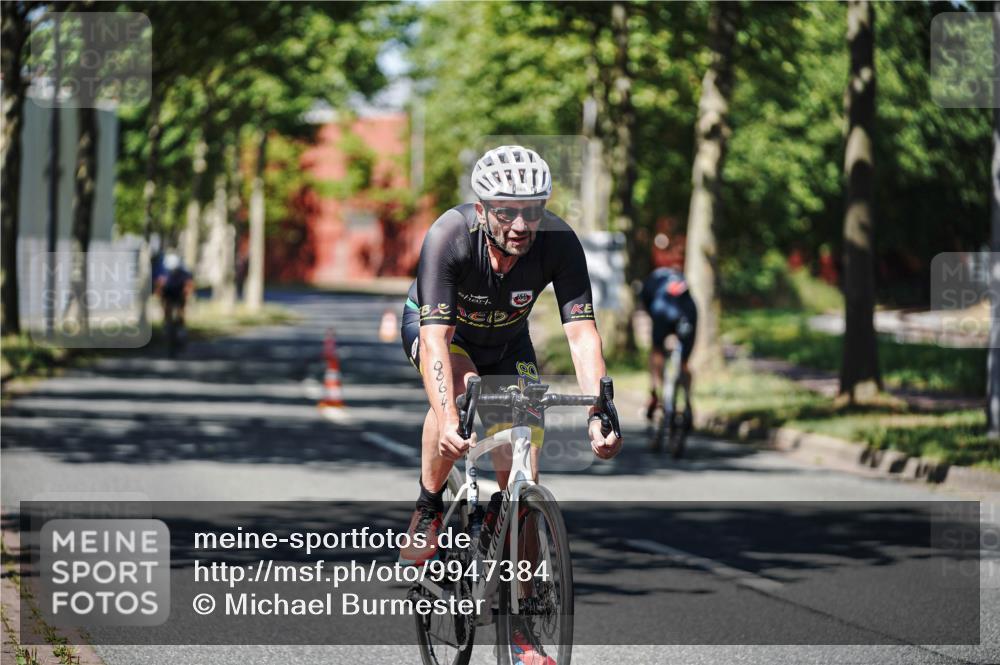 09.08.2026 - GEWOBA Citytriathlon Bremen Michael Burmester http://msf.ph/oto/9947384 09.08.2026 12:18:33 Radfahren 756, 814, 864, 872, 970, 1003, 1119 meine-sportfotos.de