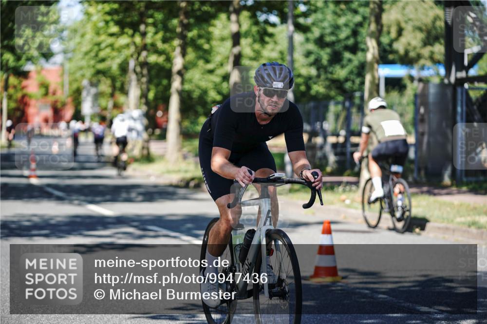 09.08.2026 - GEWOBA Citytriathlon Bremen Michael Burmester http://msf.ph/oto/9947436 09.08.2026 12:20:30 Radfahren 566, 656, 682, 728, 745, 762, 763, 792, 816, 844, 897, 931, 1020 meine-sportfotos.de