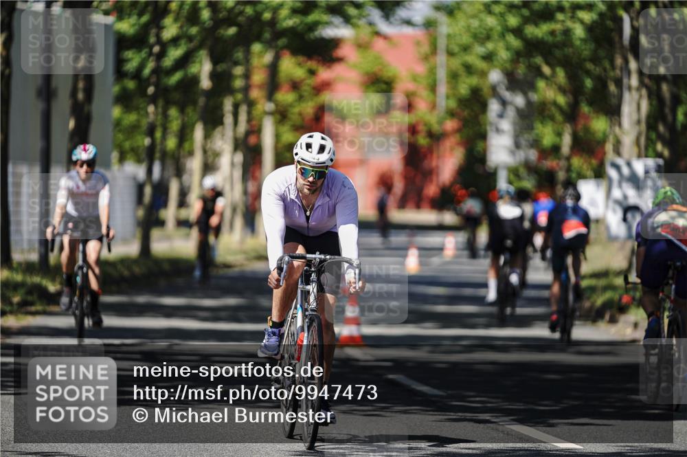 09.08.2026 - GEWOBA Citytriathlon Bremen Michael Burmester http://msf.ph/oto/9947473 09.08.2026 12:21:10 Radfahren 560, 562, 628, 637, 639, 644, 668, 912, 968, 979, 1110, 1115, 1132 meine-sportfotos.de