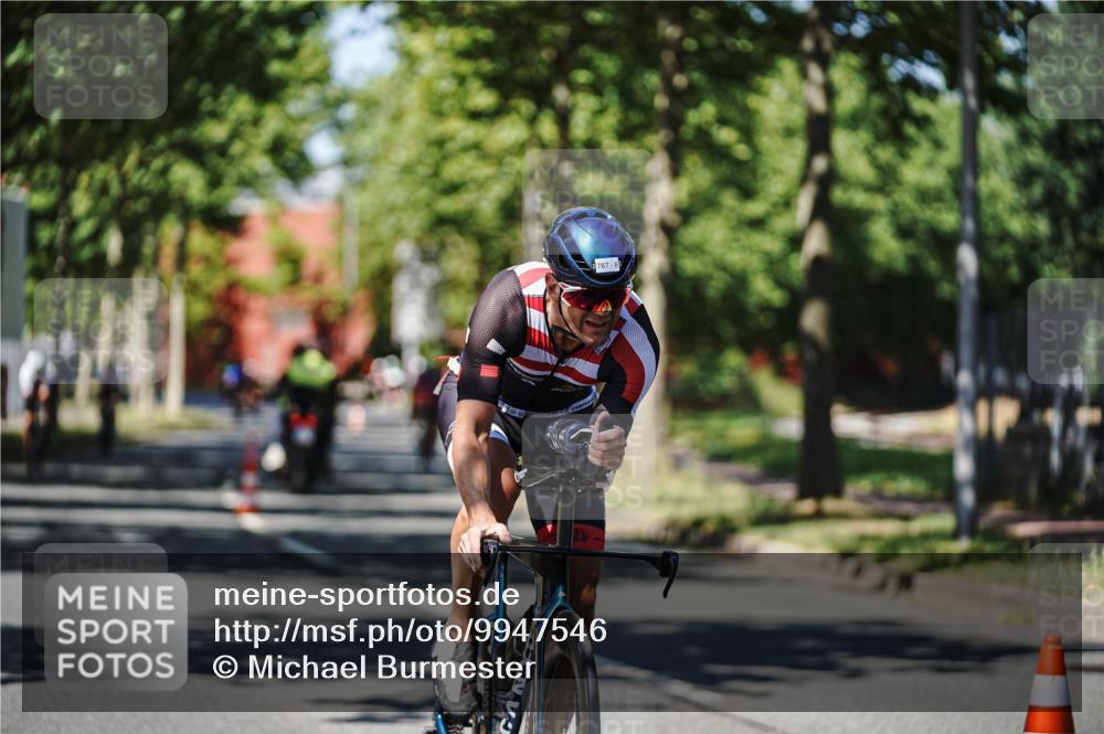 09.08.2026 - GEWOBA Citytriathlon Bremen Michael Burmester http://msf.ph/oto/9947546 09.08.2026 12:22:31 Radfahren 696, 787, 803, 805, 956 meine-sportfotos.de