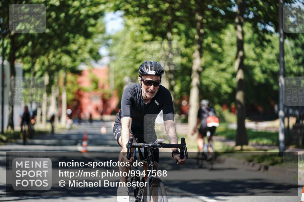09.08.2026 - GEWOBA Citytriathlon Bremen Michael Burmester http://msf.ph/oto/9947568 09.08.2026 12:22:50 Radfahren 664, 681, 699, 800, 915, 933, 945, 1012, 1108 meine-sportfotos.de