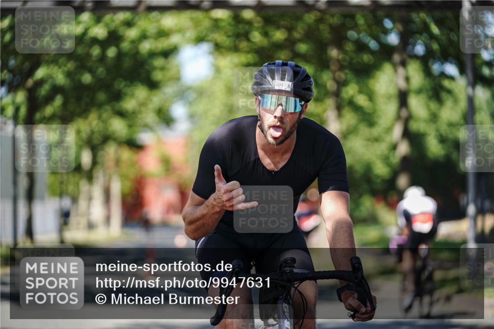 09.08.2026 - GEWOBA Citytriathlon Bremen Michael Burmester http://msf.ph/oto/9947631 09.08.2026 12:23:32 Radfahren 651, 701, 707, 976, 996 meine-sportfotos.de