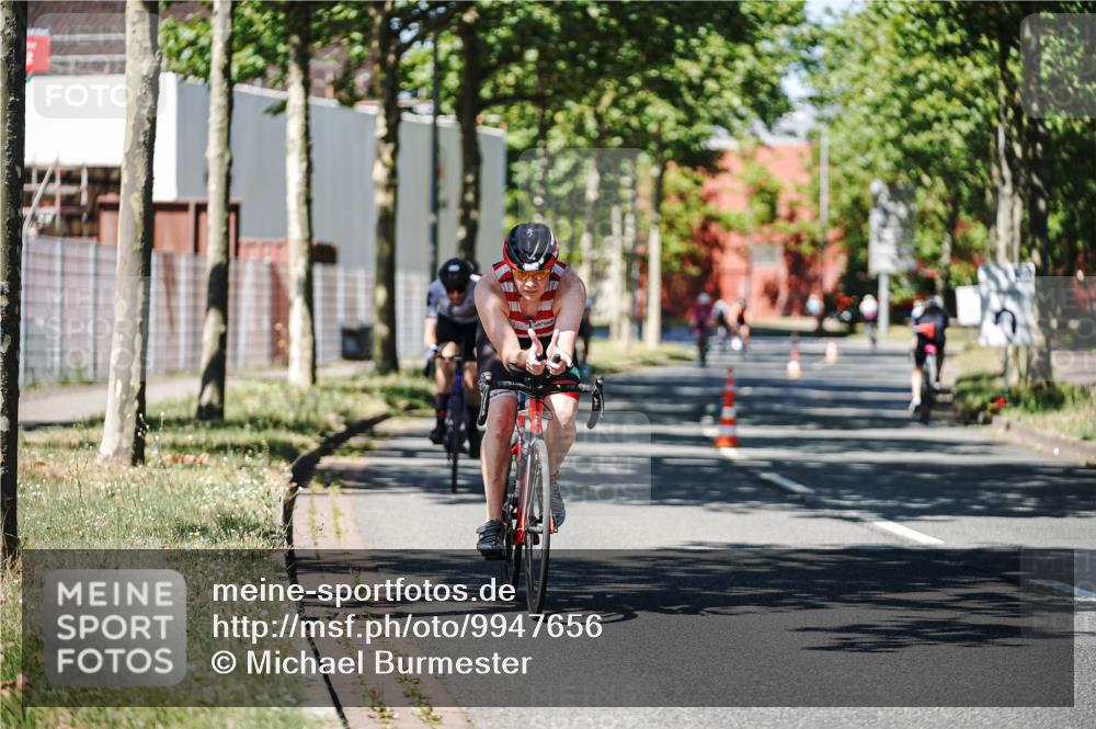 09.08.2026 - GEWOBA Citytriathlon Bremen Michael Burmester http://msf.ph/oto/9947656 09.08.2026 12:23:55 Radfahren 570, 585, 705, 761, 887, 890, 891, 1107, 1124, 1159 meine-sportfotos.de