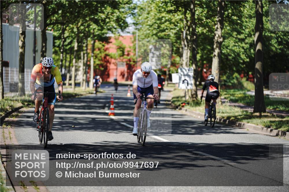 09.08.2026 - GEWOBA Citytriathlon Bremen Michael Burmester http://msf.ph/oto/9947697 09.08.2026 12:24:24 Radfahren 546, 586, 671, 675, 753, 870 meine-sportfotos.de