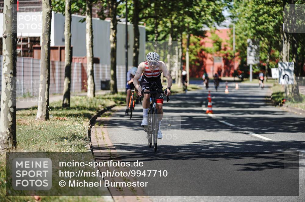 09.08.2026 - GEWOBA Citytriathlon Bremen Michael Burmester http://msf.ph/oto/9947710 09.08.2026 12:24:35 Radfahren 601, 620, 671, 675, 753, 770, 1152 meine-sportfotos.de