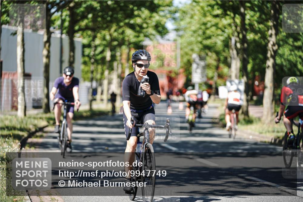 09.08.2026 - GEWOBA Citytriathlon Bremen Michael Burmester http://msf.ph/oto/9947749 09.08.2026 12:25:02 Radfahren 548, 602, 711, 785, 858, 899, 974, 991, 1104, 1140 meine-sportfotos.de