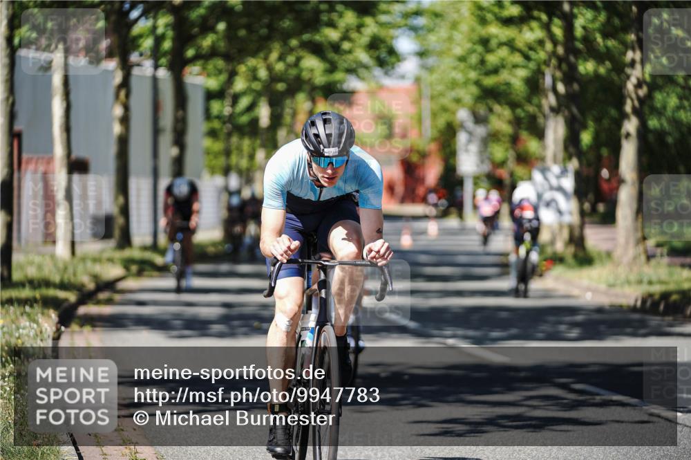 09.08.2026 - GEWOBA Citytriathlon Bremen Michael Burmester http://msf.ph/oto/9947783 09.08.2026 12:25:31 Radfahren 558, 649, 743, 774, 936, 982, 1010, 1106, 1121, 1122 meine-sportfotos.de