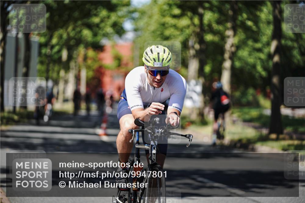 09.08.2026 - GEWOBA Citytriathlon Bremen Michael Burmester http://msf.ph/oto/9947801 09.08.2026 12:25:43 Radfahren 578, 614, 649, 702, 718, 743, 779, 789, 810, 848, 853, 944, 982, 1122, 1125 meine-sportfotos.de