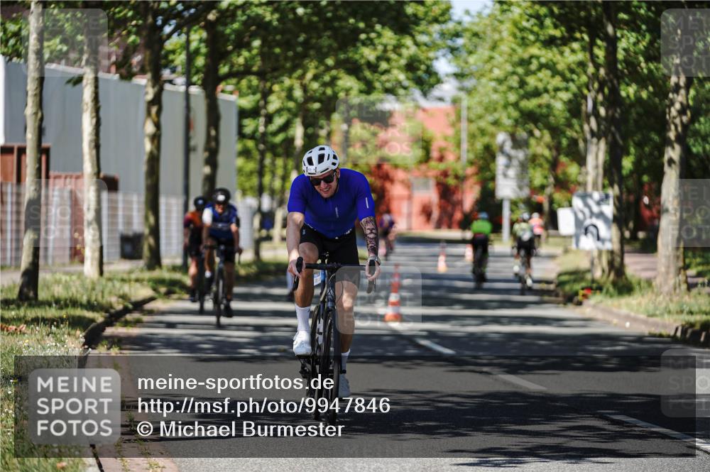 09.08.2026 - GEWOBA Citytriathlon Bremen Michael Burmester http://msf.ph/oto/9947846 09.08.2026 12:26:17 Radfahren 543, 621, 643, 700, 740, 766, 842, 908, 957, 989, 997, 1127 meine-sportfotos.de
