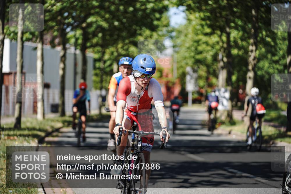 09.08.2026 - GEWOBA Citytriathlon Bremen Michael Burmester http://msf.ph/oto/9947886 09.08.2026 12:26:44 Radfahren 607, 629, 654, 767, 830, 922, 1001, 1014, 1131, 1153 meine-sportfotos.de